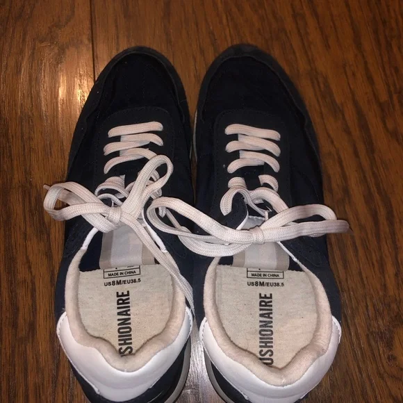 Women’s navy blue sneakers - Picture 2 of 3